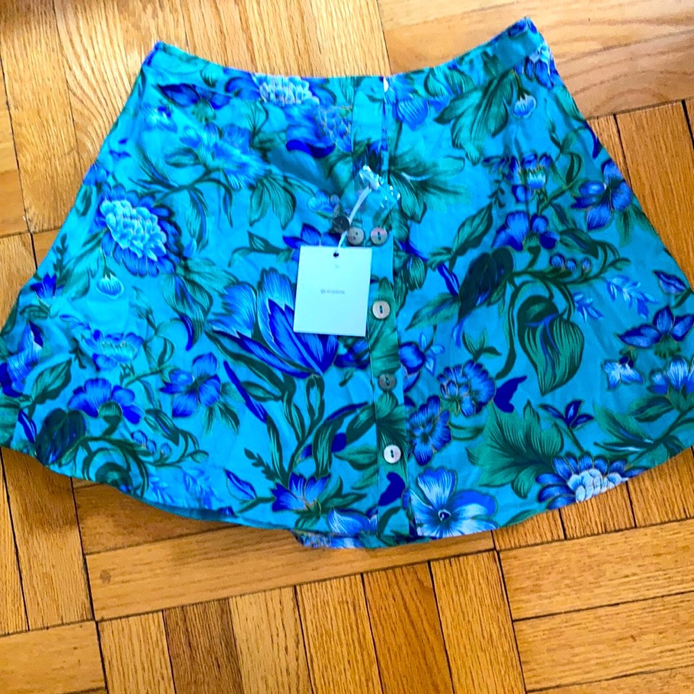 L’academie floral skirt sz m NWT